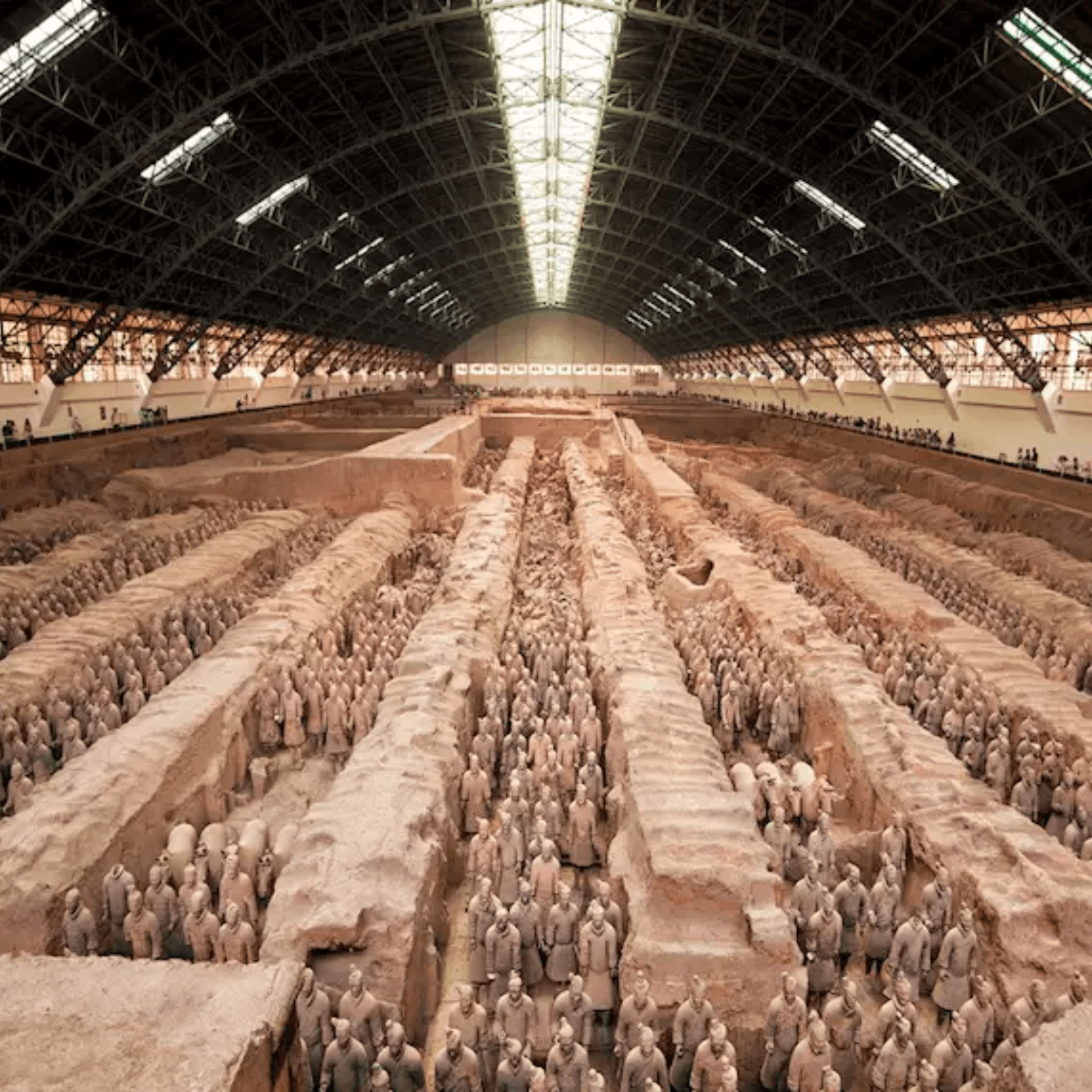 Witness the Terracotta Warriors – A UNESCO World Heritage Site and an extraordinary archaeological discovery, the Terracotta Warriors stand as one of China’s greatest historical treasures. Dating back to the Qin Dynasty over 2,200 years ago, this army of thousands of life-sized soldiers, horses, and chariots was built to protect the tomb of China’s first emperor. Experience this awe-inspiring site and learn about its remarkable history.