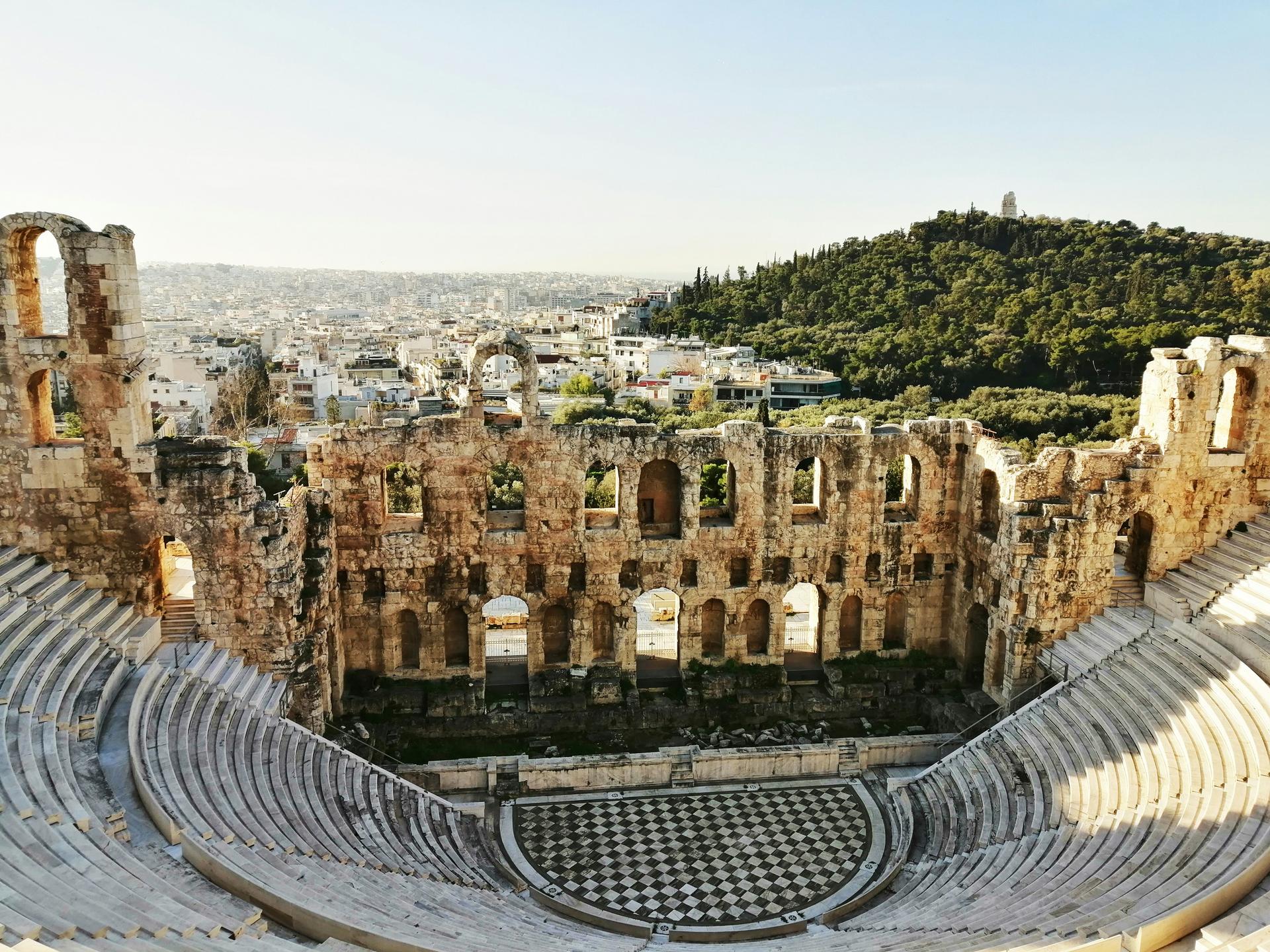 A Dreamy Greece Itinerary: Santorini, Mykonos & Athens in 10 Days