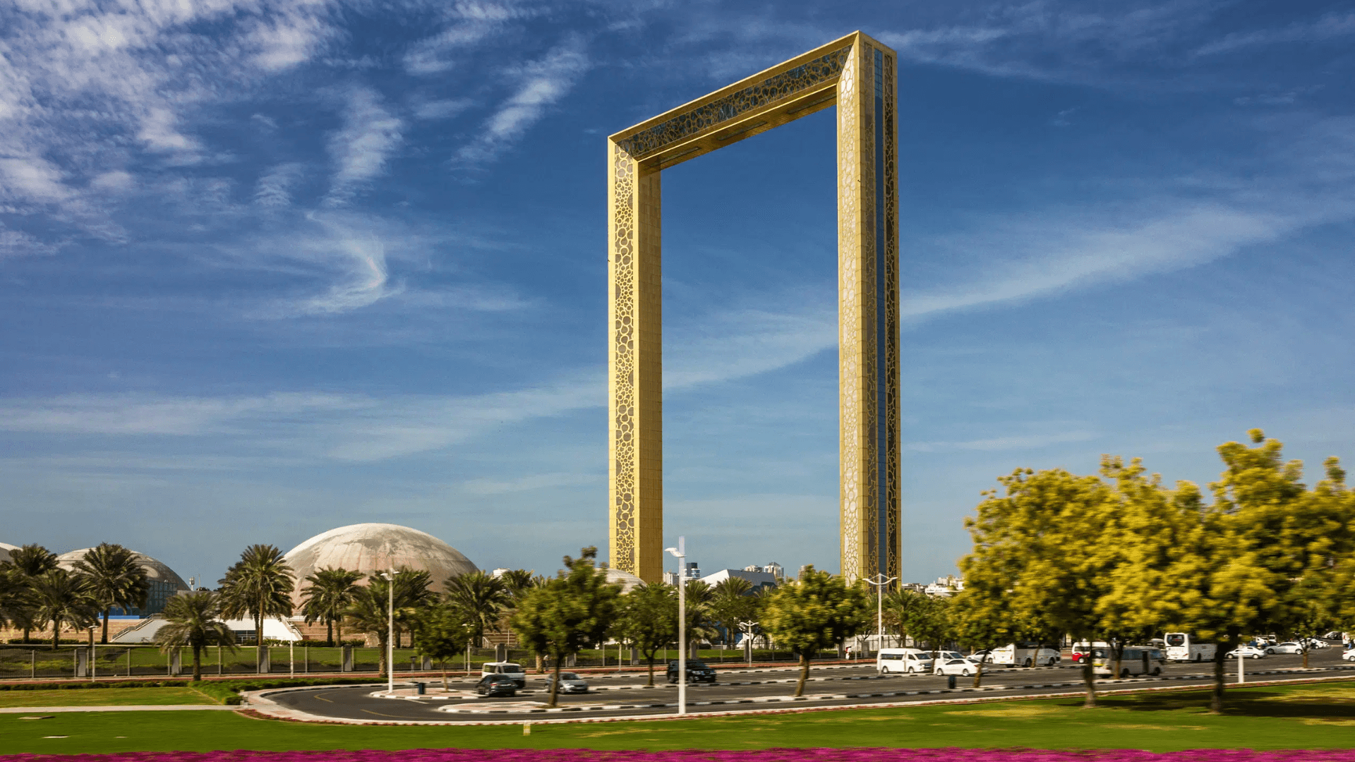 Dubai & Abu Dhabi Delights – 7 Days of Luxury, Thrills & Culture