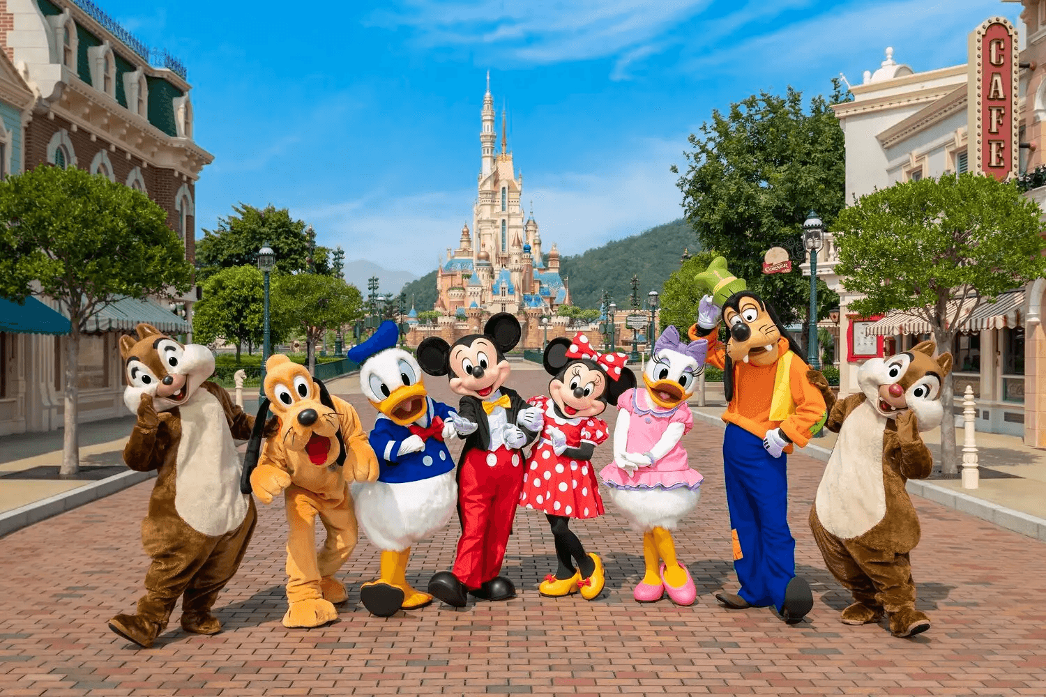 Disneyland Adventure: Experience thrilling rides, live entertainment, and magical parades.