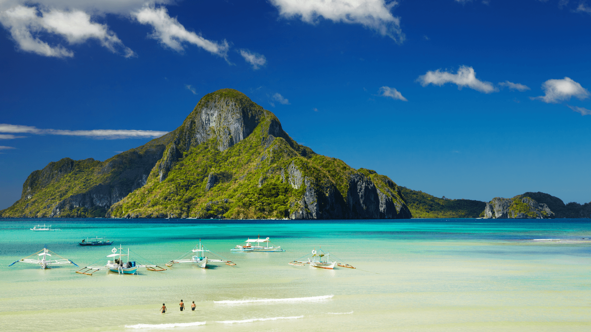 Explore the Breathtaking Landscapes of El Nido